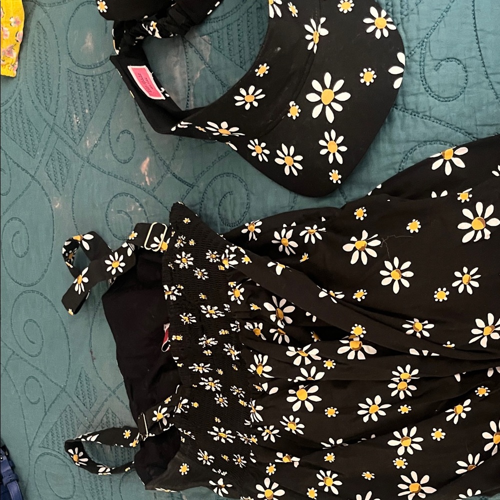 Kate Spade Set Black Midi Dress with White and Yellow Floral Print with hat